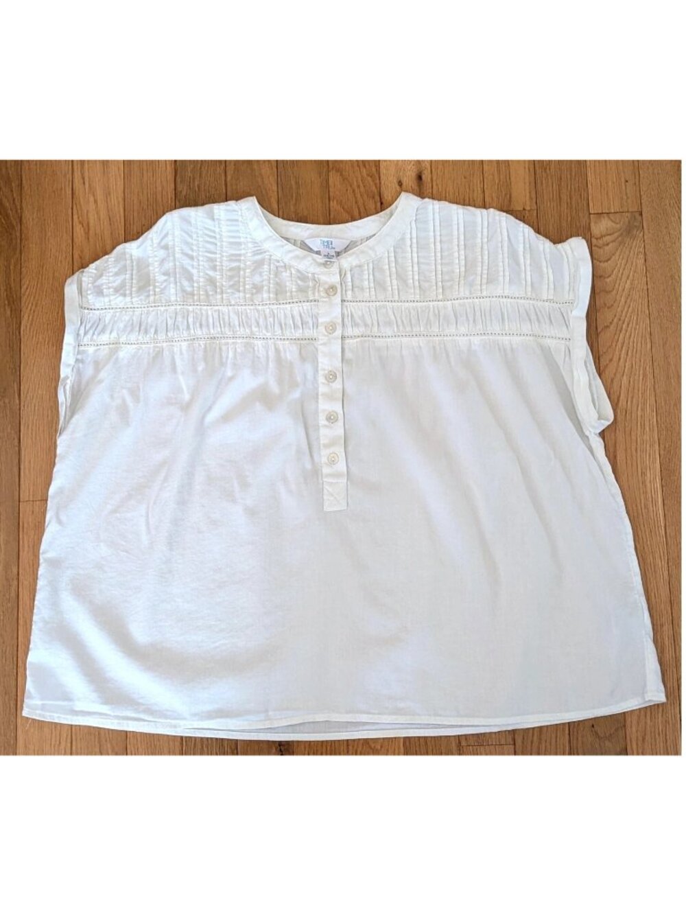 TIME AND TRU WOMENS PINTUCK BLOUSE SIZE L (12-14) Ecru NWOT Ruching